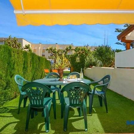 Casa Adela בית נופש Roda de Bará